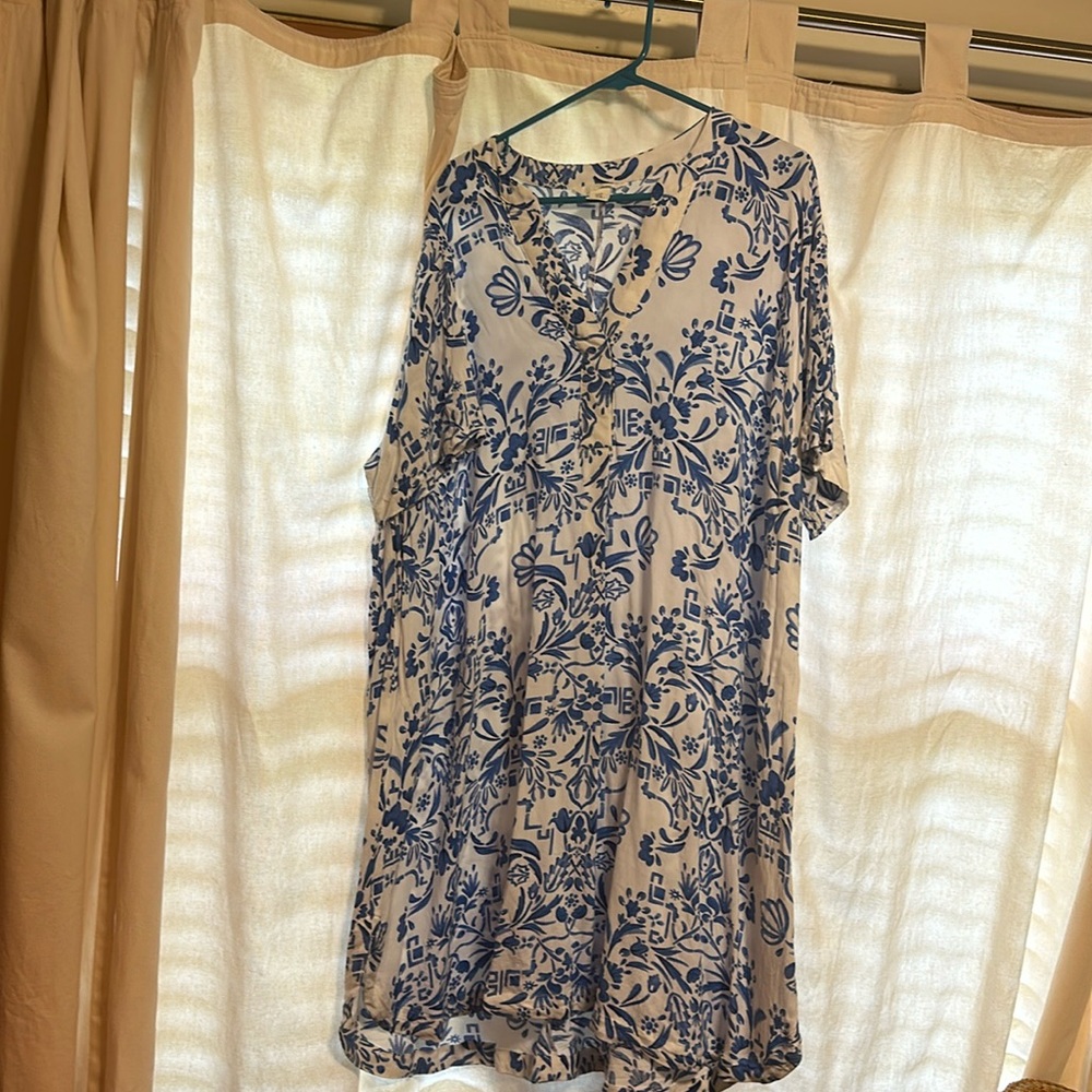 Short sleeve tunic